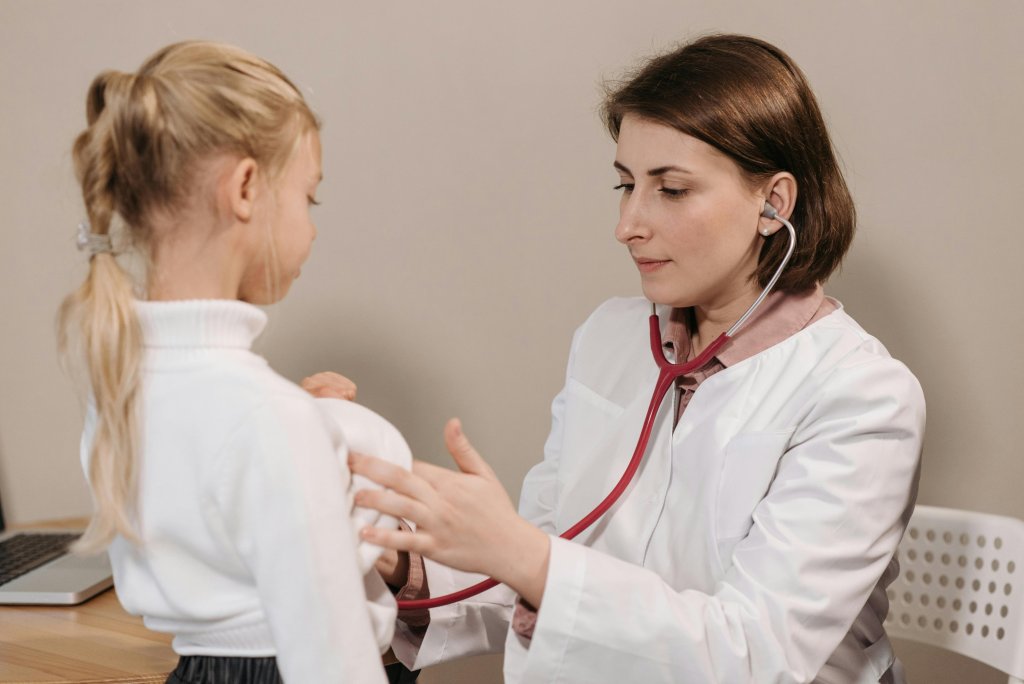 Acantosis Nigricans en niños: qué es, causas, síntomas y cómo tratarla