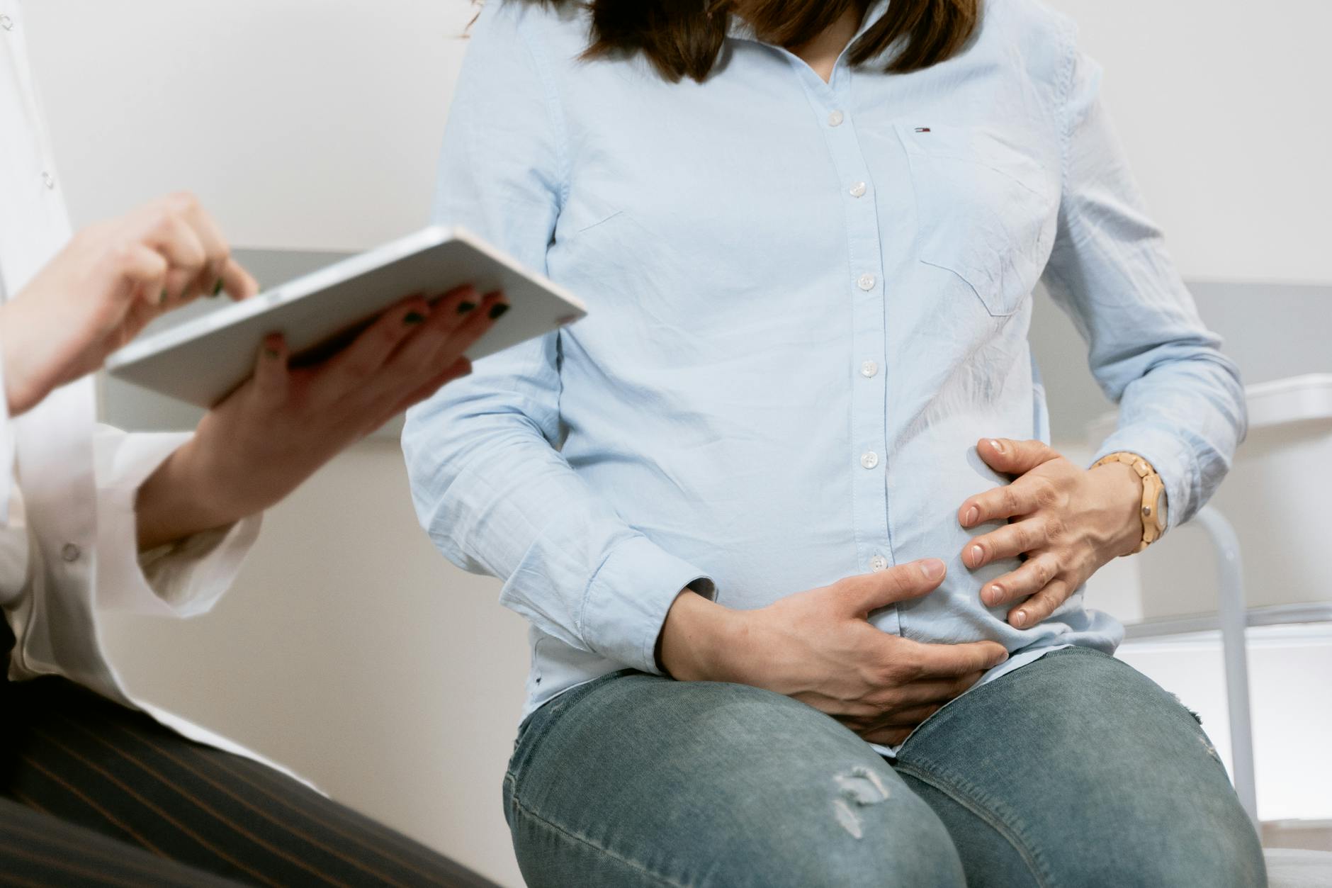 close up photo of pregnant woman