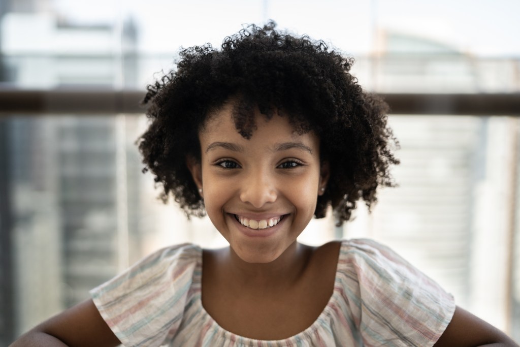 Peinados para niñas con el pelo corto fáciles y rápidos