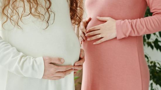 Dolores de menstruación en el embarazo, ¿son normales?