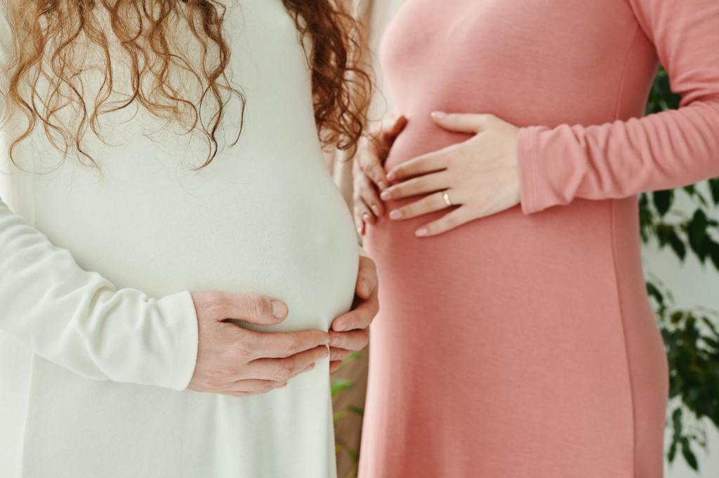 Dolores de menstruación en el embarazo, ¿son normales?
