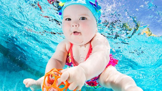¿Tu hijo tiene miedo al agua? 6 consejos para quitárselo
