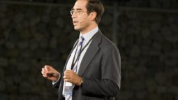 Mario Alonso Puig: “El síndrome de déficit de atención está sobrediagnosticado”