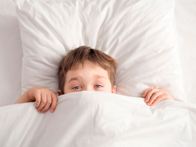 Trucos para que los niños vuelvan a acostarse pronto