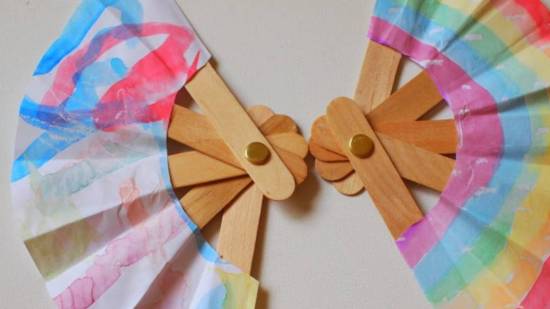 Cómo hacer un abanico: ¡esta manualidad a los niños les encanta!