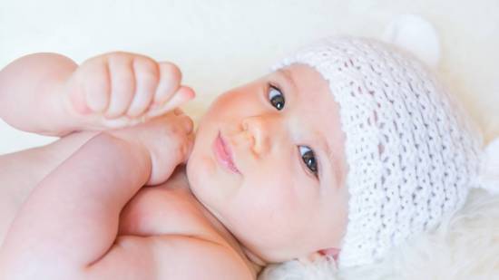 El bebé ha nacido con los ojos claros: ¿será su color definitivo?