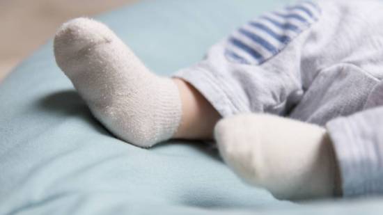 Acrocianosis o piel azul en el bebé: ¿por qué ocurre?