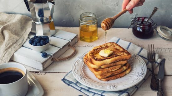 4 postres con miel ideales para hacer con niños