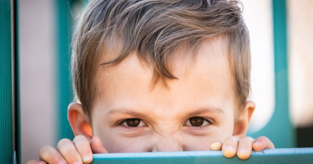 Cómo evitar que tu hijo muerda a otros niños