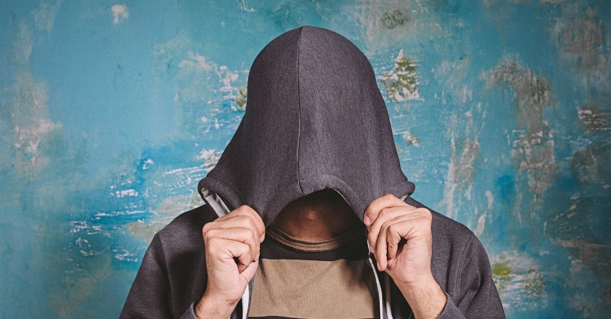 ¿Tu hijo adolescente es tímido? Esto es lo que debes y no debes hacer