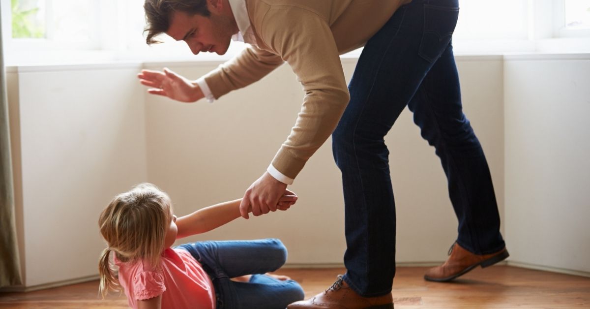 Los castigos físicos empeoran la conducta del niño: ¡olvídate de ellos!