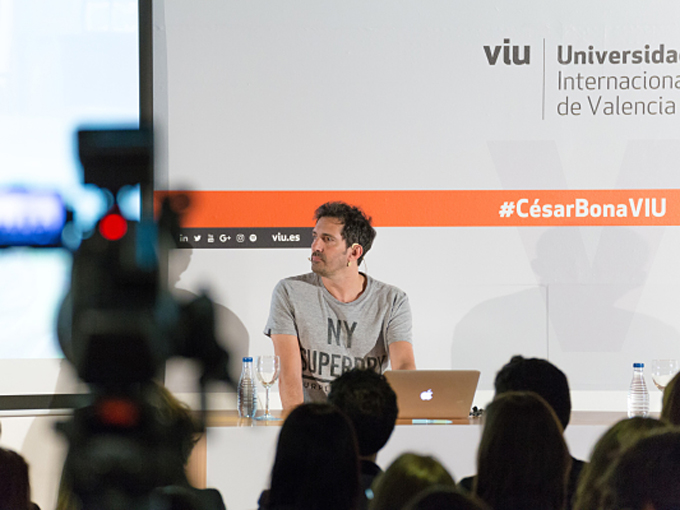 César Bona: "Ser maestro no es solo impartir conocimientos, es hacernos mejores"