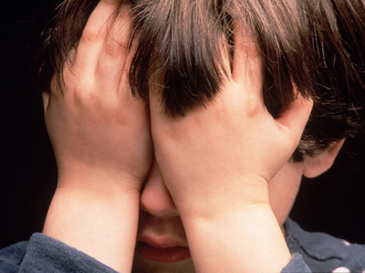 Maltrato infantil: cómo actuar si sospechas que tienes un caso cerca