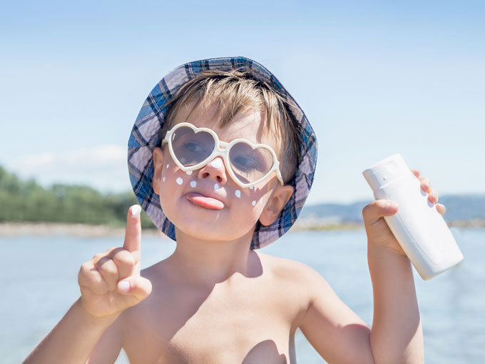 Quemaduras por el sol en niños: todo lo que debes saber