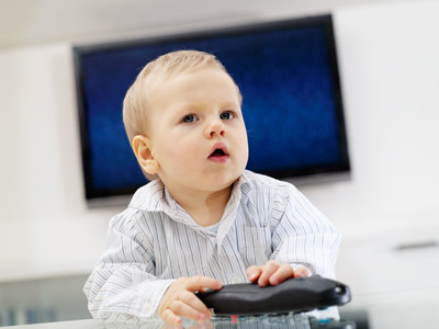 ¿Cuánta tele pueden ver los niños pequeños?