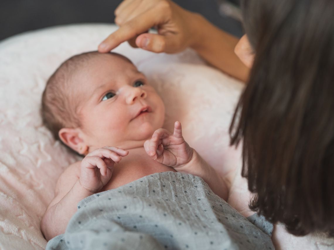 Cómo cuidar las fontanelas del bebé