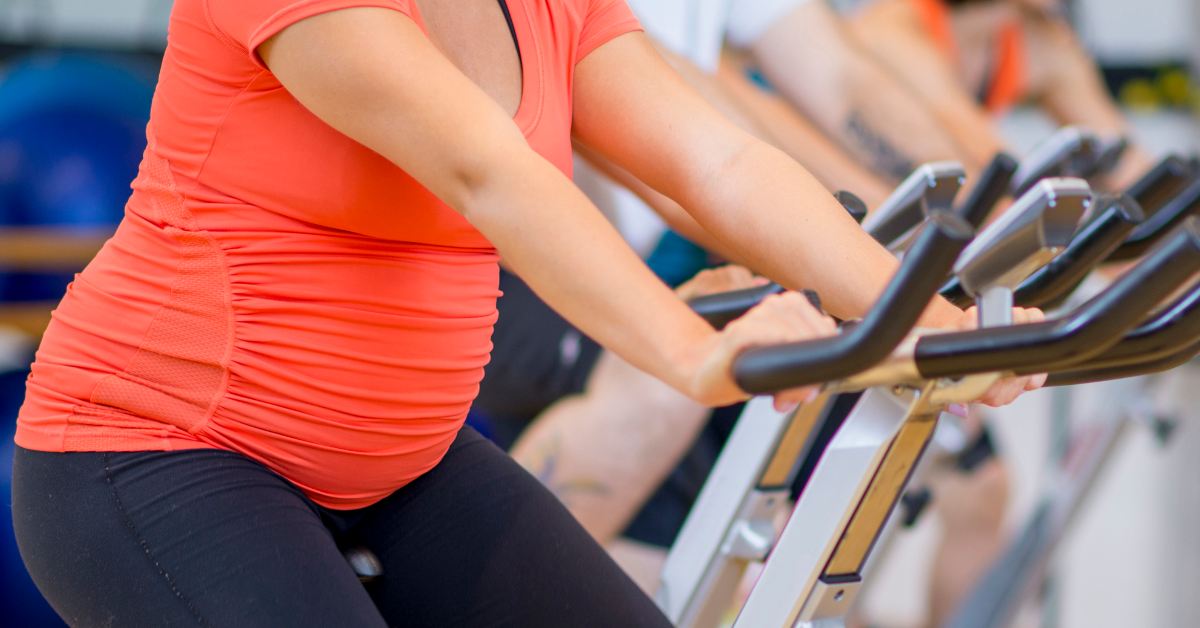 ¿Es seguro practicar spinning en el embarazo?
