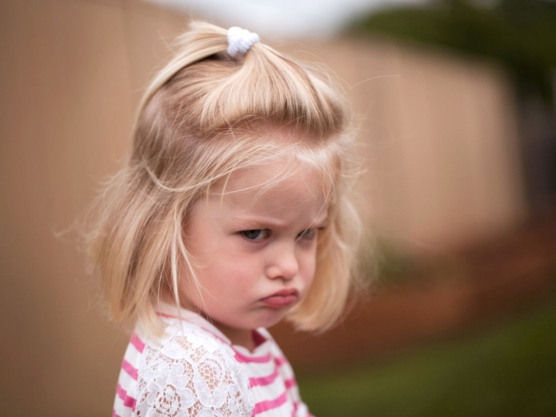 niña llora