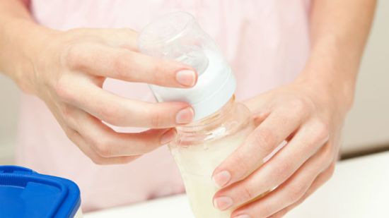 8 consejos para preparar el biberón