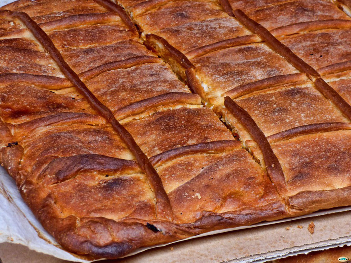 empanada de atún