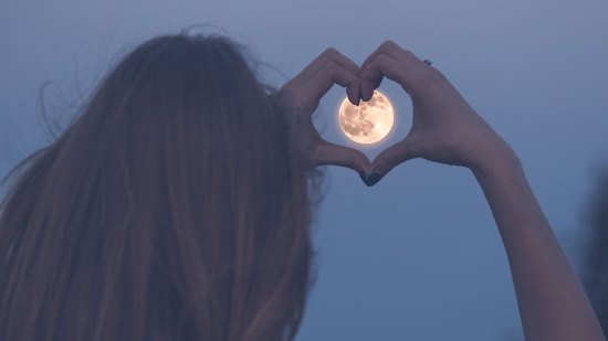 embarazo luna llena