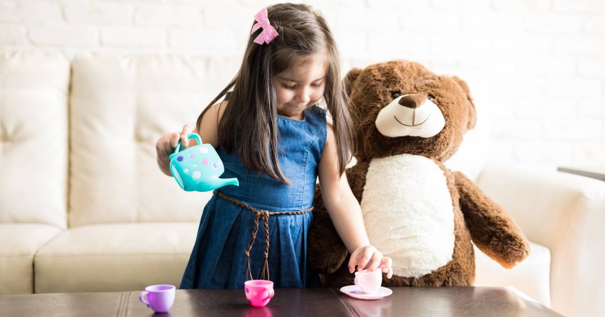 Amigos imaginarios: ¿cuándo es normal que los tengan los niños?