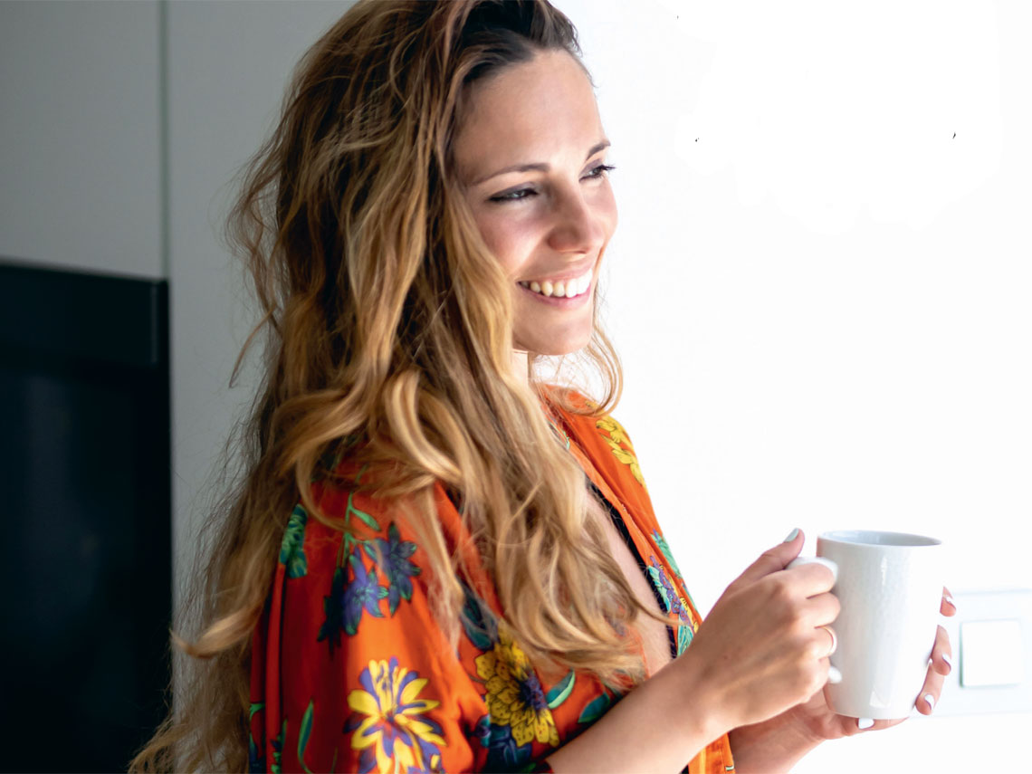 blanca con taza de té