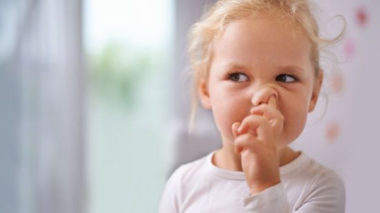 Decir 'pórtate bien' a un niño no funciona, mejor prueba esto