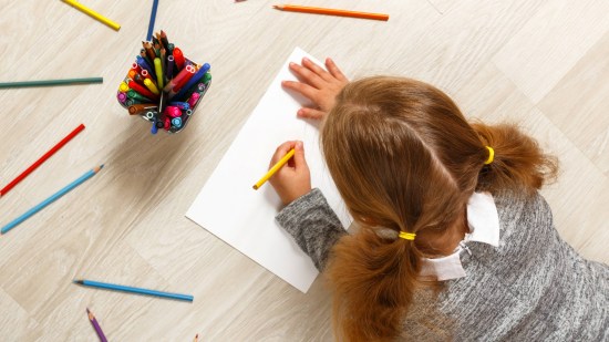 ¿Qué es la lateralidad cruzada en niños y qué efectos tiene?
