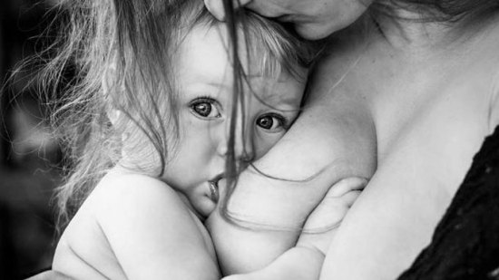 10 bonitas fotografías sobre lactancia materna