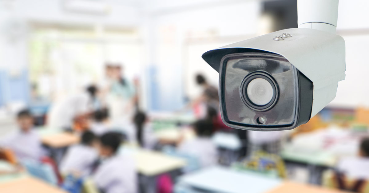 Cámaras de vigilancia en los colegios, ¿a favor o en contra?