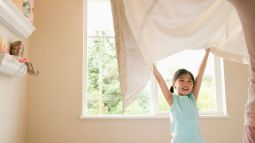 Cómo enseñar al niño a hacer su cama paso a paso