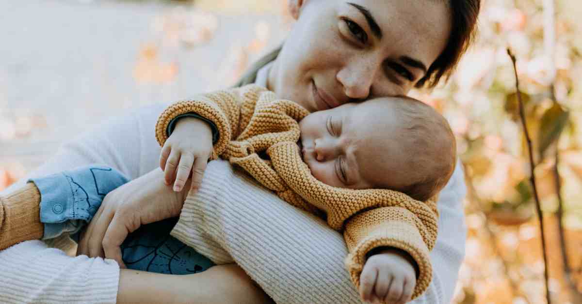 Por qué a los bebés les gusta dormirse en movimiento
