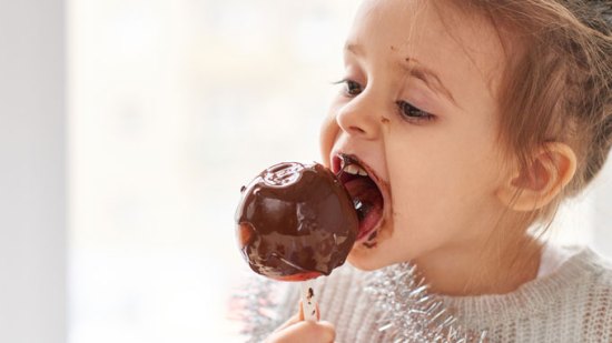 Descubre el azúcar oculto en los alimentos que les das a tu hijo