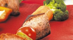 Brochetas de carne