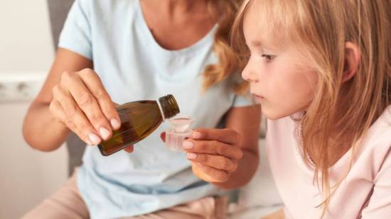Jarabes para la tos, ¿se pueden dar a los niños?