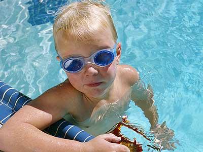 Juegos en la piscina para niños