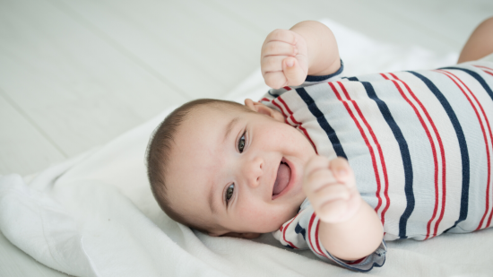 Guía, consejos, y cuidados para tú bebé de 5 meses