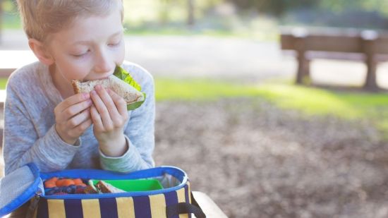 Meriendas sanas para niños: perfectas para llevar al parque