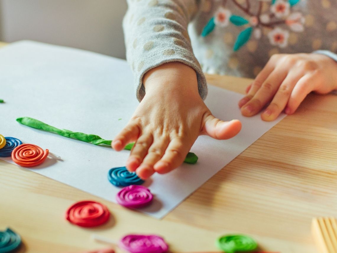 Actividades y manualidades Montessori para verano