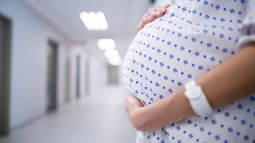 Tatuajes y epidural: ¿son incompatibles?