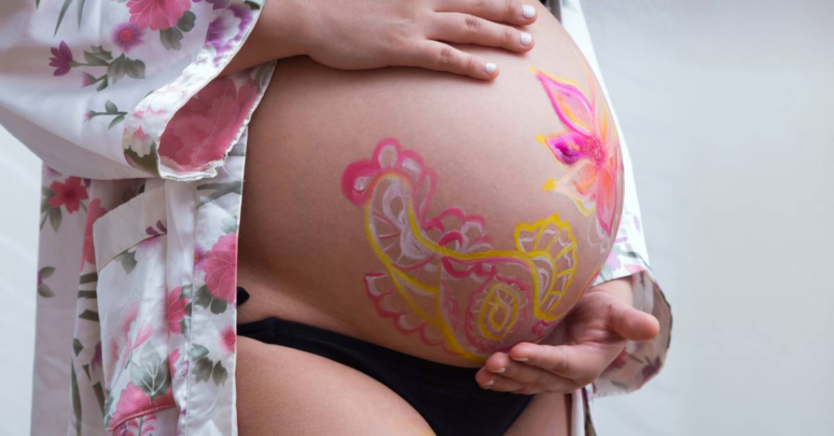 Pintar la barriga de embarazada: ¿cuál es el precio?