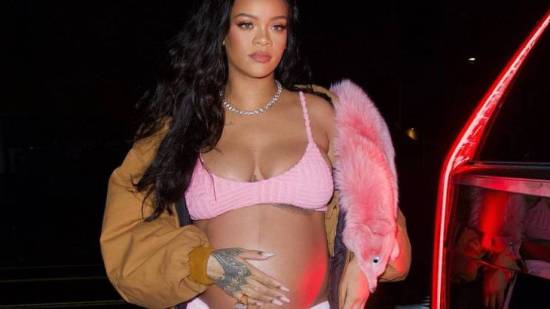 Rihanna da a luz a su primer hijo