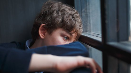 Amenazas de suicidio en niños y adolescentes: qué hacer y cómo actuar