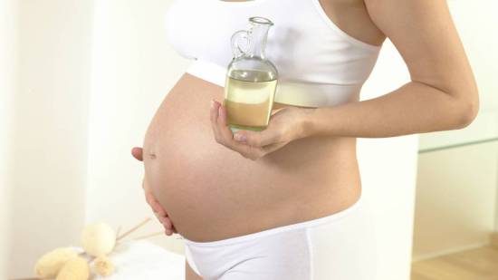 Aceites esenciales en el embarazo: ¿prohibidos o recomendables?