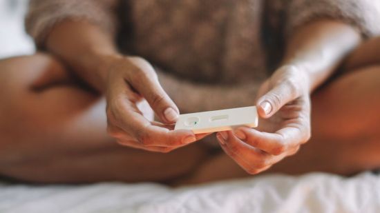 Falta de la menstruación y prueba de embarazo negativa