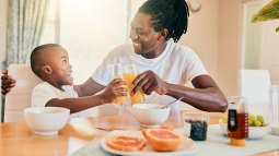 Diez errores que todos hemos cometido alguna vez en el desayuno