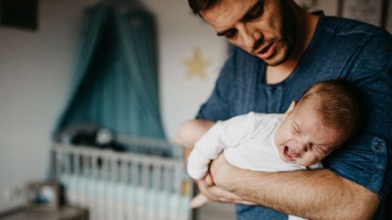 Depresión posparto en el padre: ¿cómo actuar?