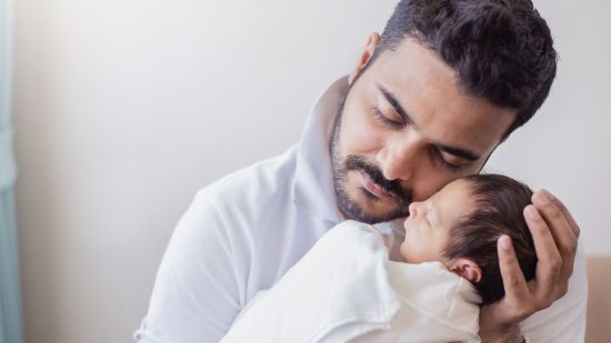 vínculo padre y bebé