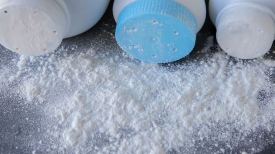Johnson& Johnson retira sus polvos de talco: ¿se pueden utilizar?